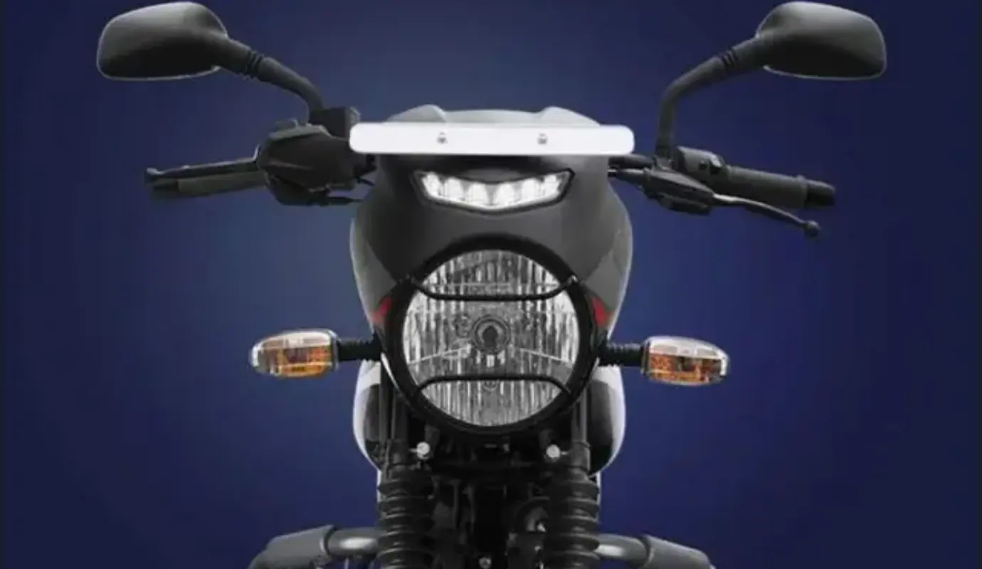 Bajaj CT 125 X