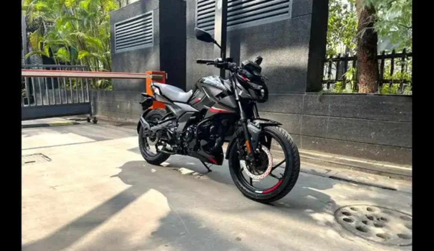 Bajaj Pulsar N150
