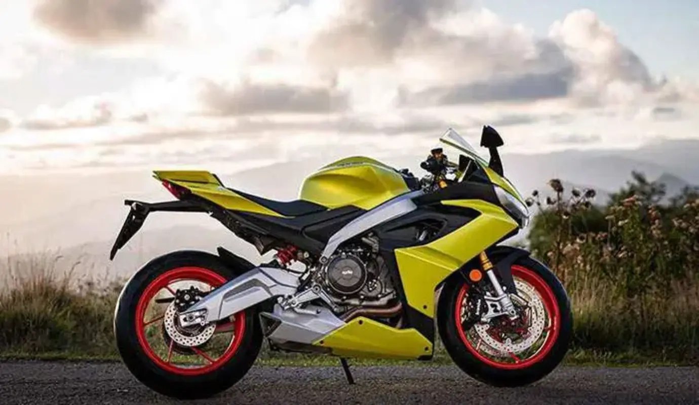 Aprilia RS 660
