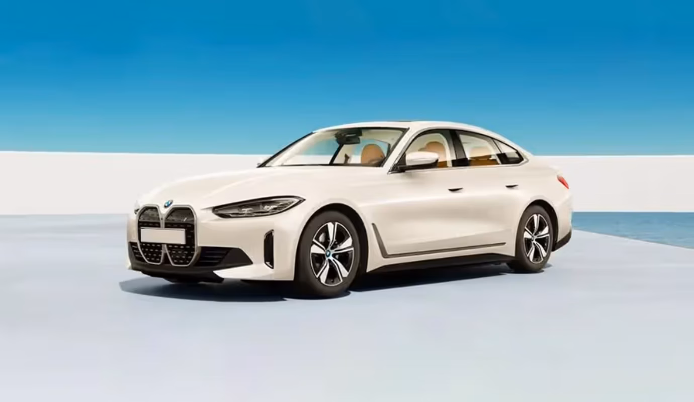BMW i4