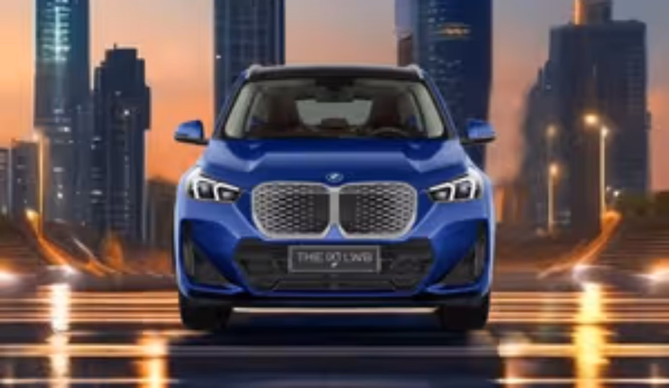BMW ix1 L
