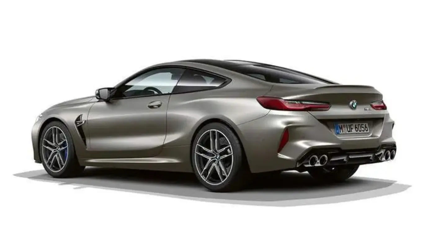 BMW M8
