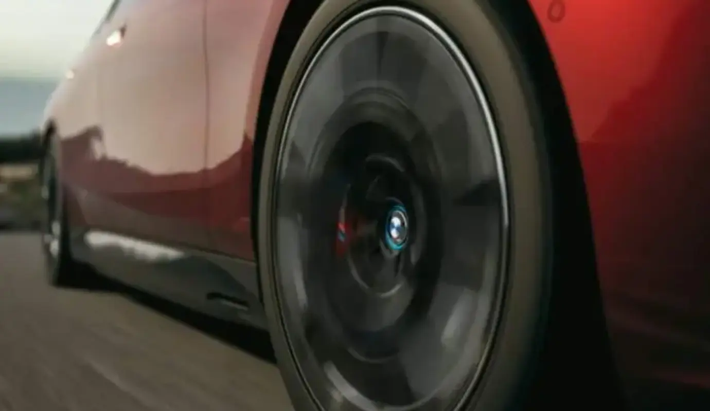 BMW i5