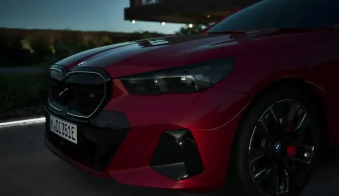BMW i5