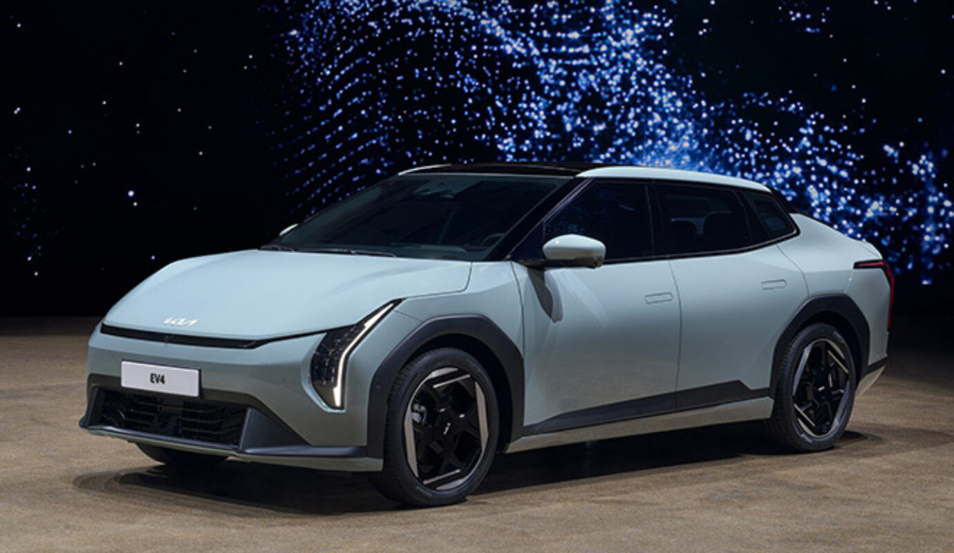 KIA EV4