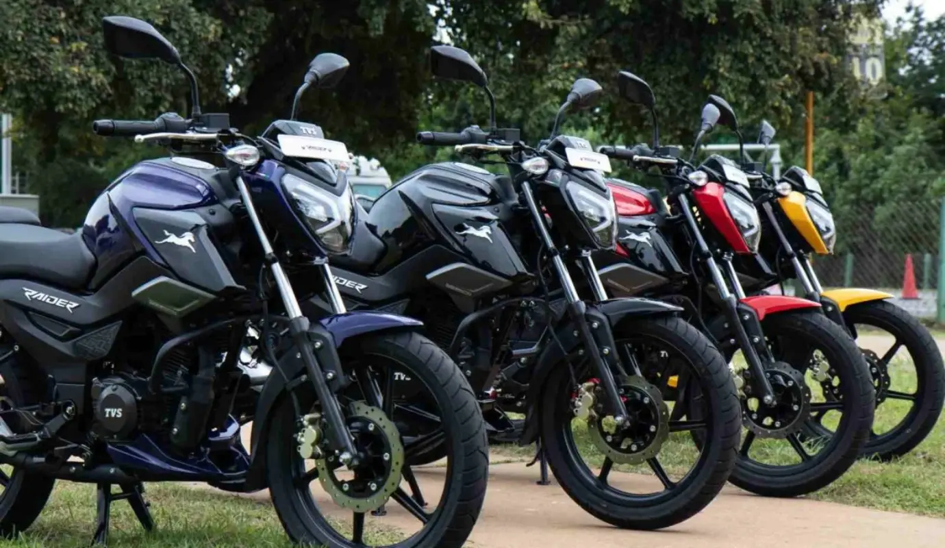 TVS Raider