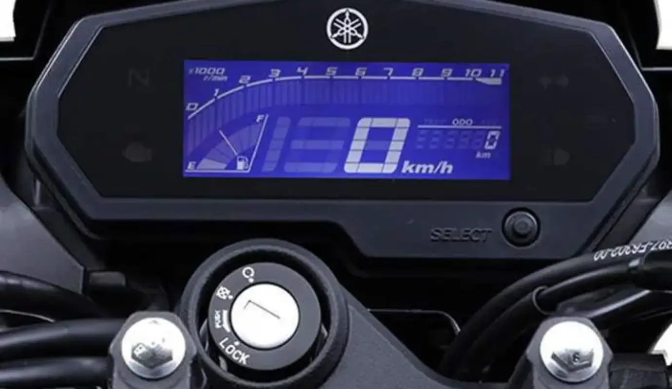 Yamaha FZ25